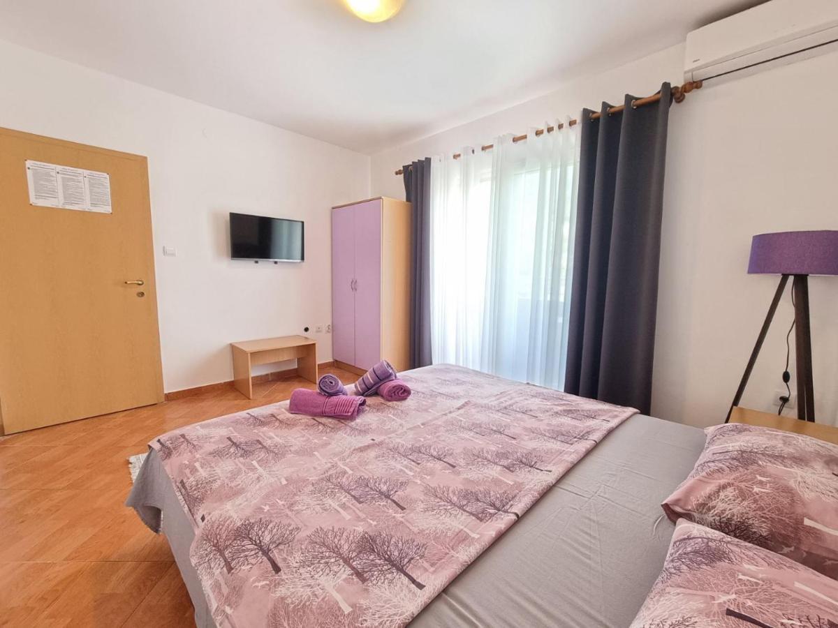 Dom Apartments Budva Luaran gambar